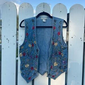 Blue Vintage Denim Floral Embroidered Vest Size Small Womens